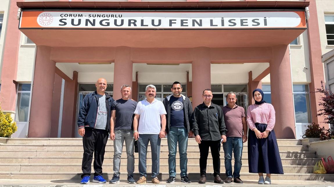 SUNGURLU FEN LİSESİ ÖĞRENCİLERİNE YÖNELİK KARİYER GELİŞİMİ ÜZERİNE SÖYLEYİŞİ GERÇEKLEŞTİRDİK. 