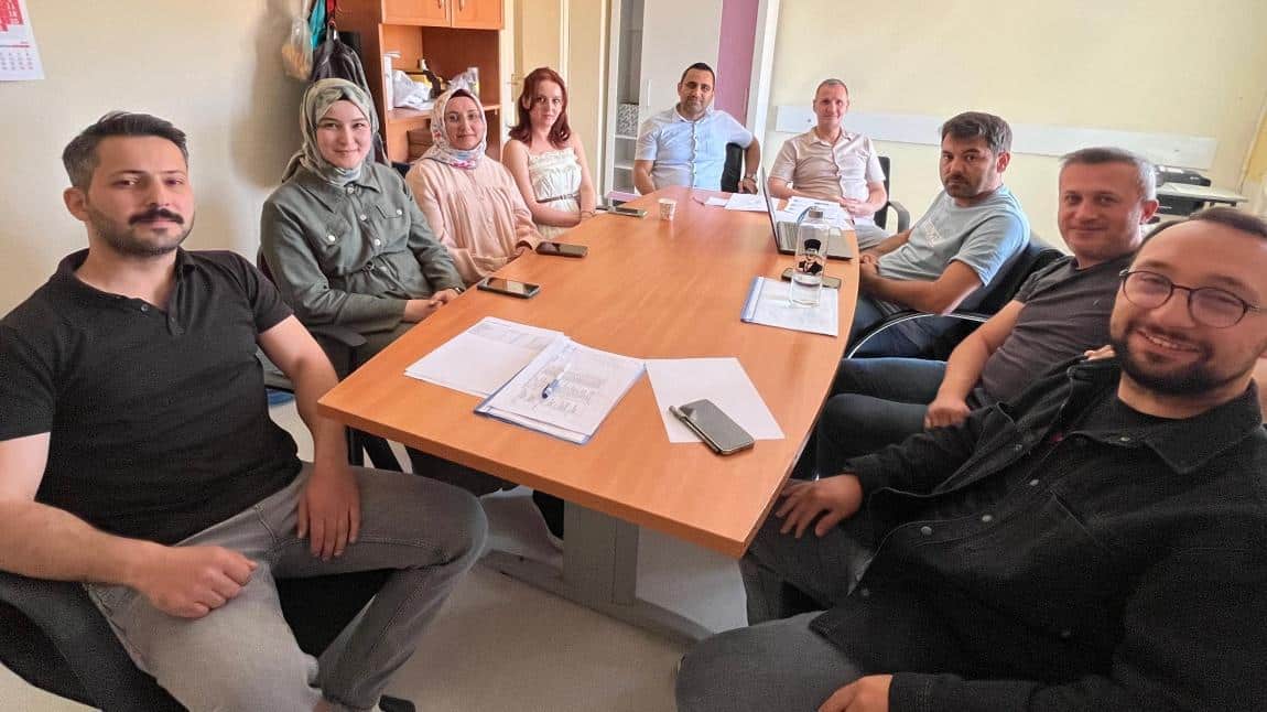 SENE SONU MERKEZ TOPLANTIMIZI GERÇEKLEŞTİRDİK. 