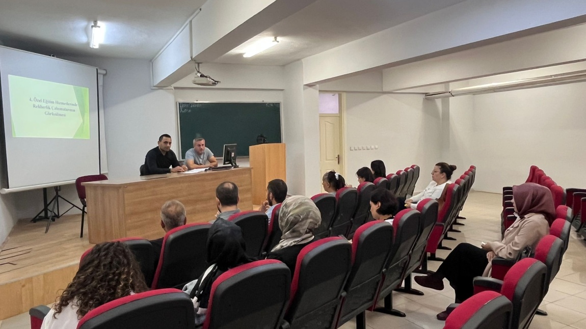 HİZMET BÖLGEMİZ ALACA İLÇESİ PSİKOLOJİK DANIŞMAN/REHBER ÖĞRETMENLERLE SENE BAŞI TOPLANTISI