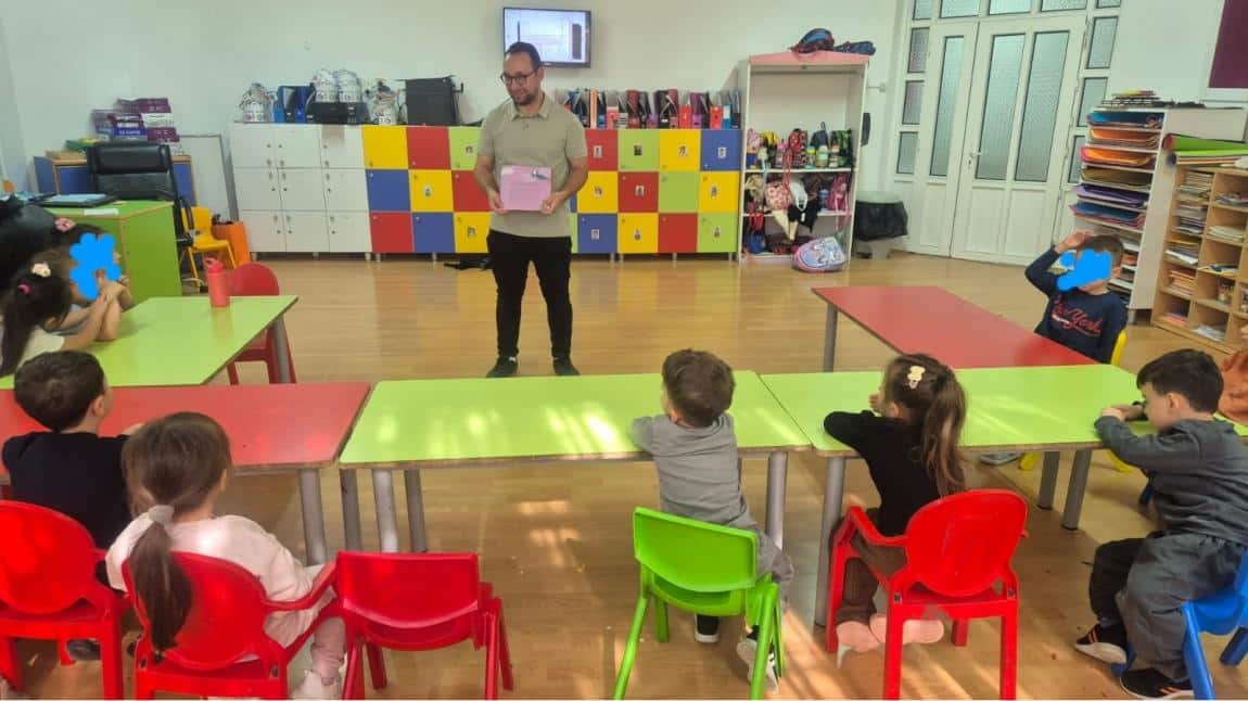 OKULÖNCESİ KADEMESİNDEKİ ÖĞRENCİLERİMİZE UYUM ÇALIŞMASI YAPILDI. 